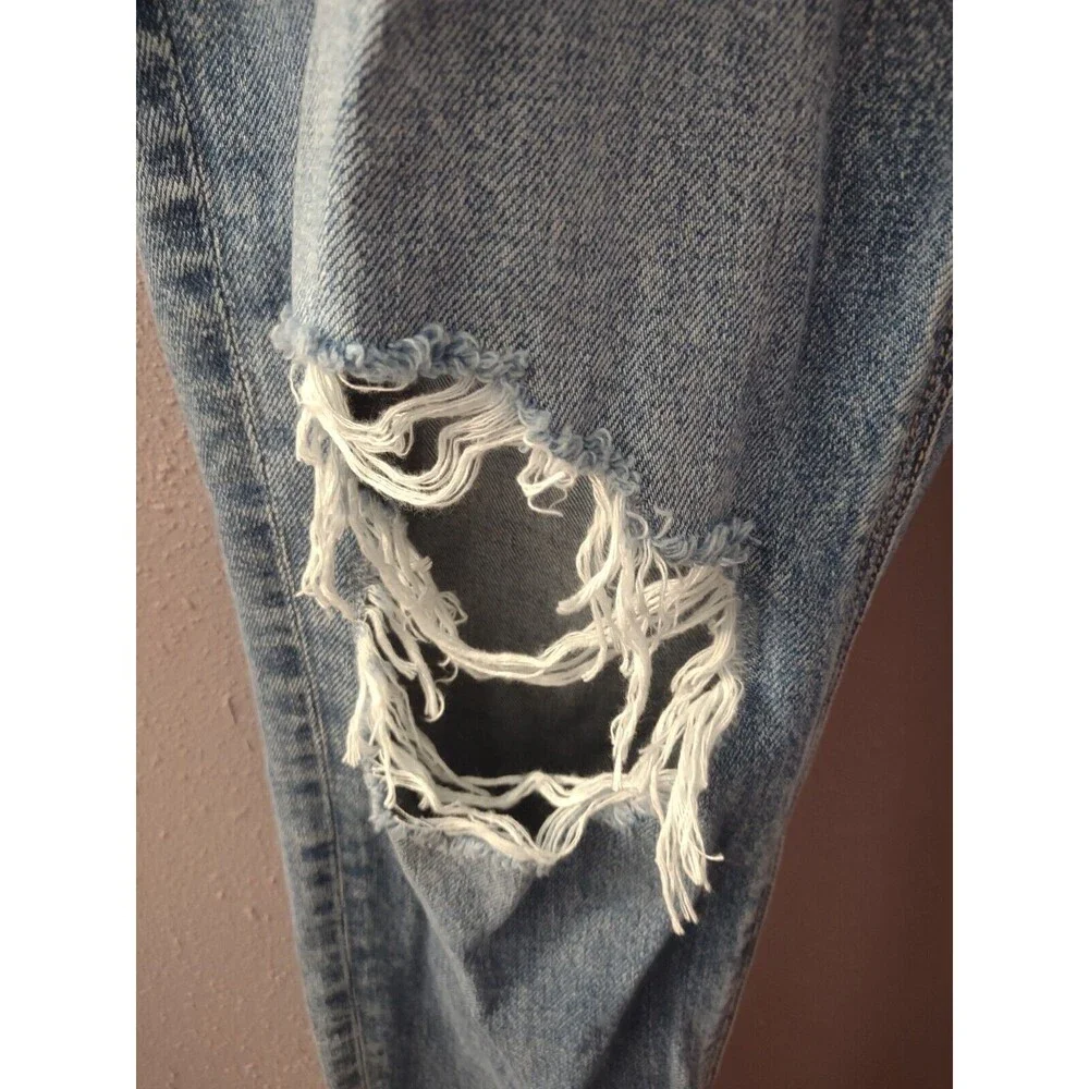 AMERICAN EAGLE Mom Jeans Women's Size 2 STRIGID High Rise Baggy Straight Ripped - Picture 2 of 14